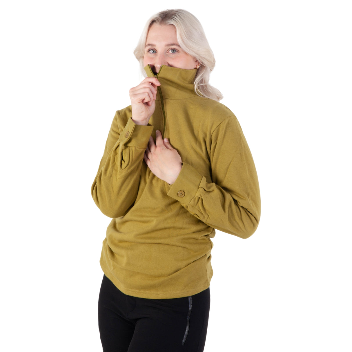 Feltskjorte fra Bråtens med glidelås og ribbestrikkede mansjetter – for en komfortabel og varm opplevelse.