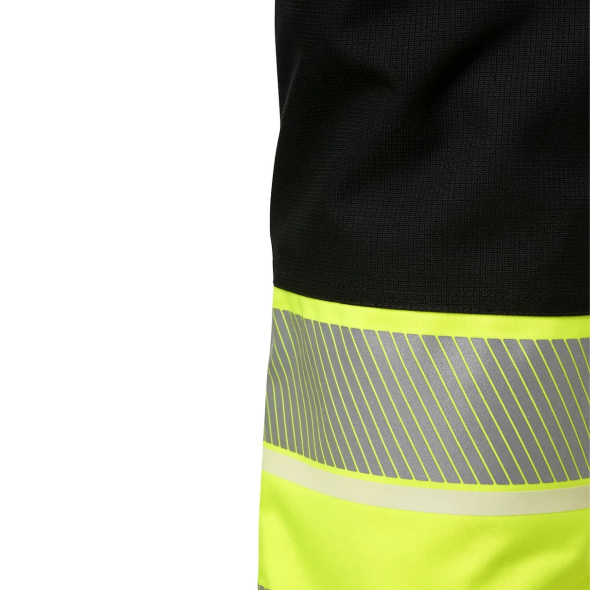 Innvendige knebeskytterlommer gir ekstra beskyttelse og sikkerhet.