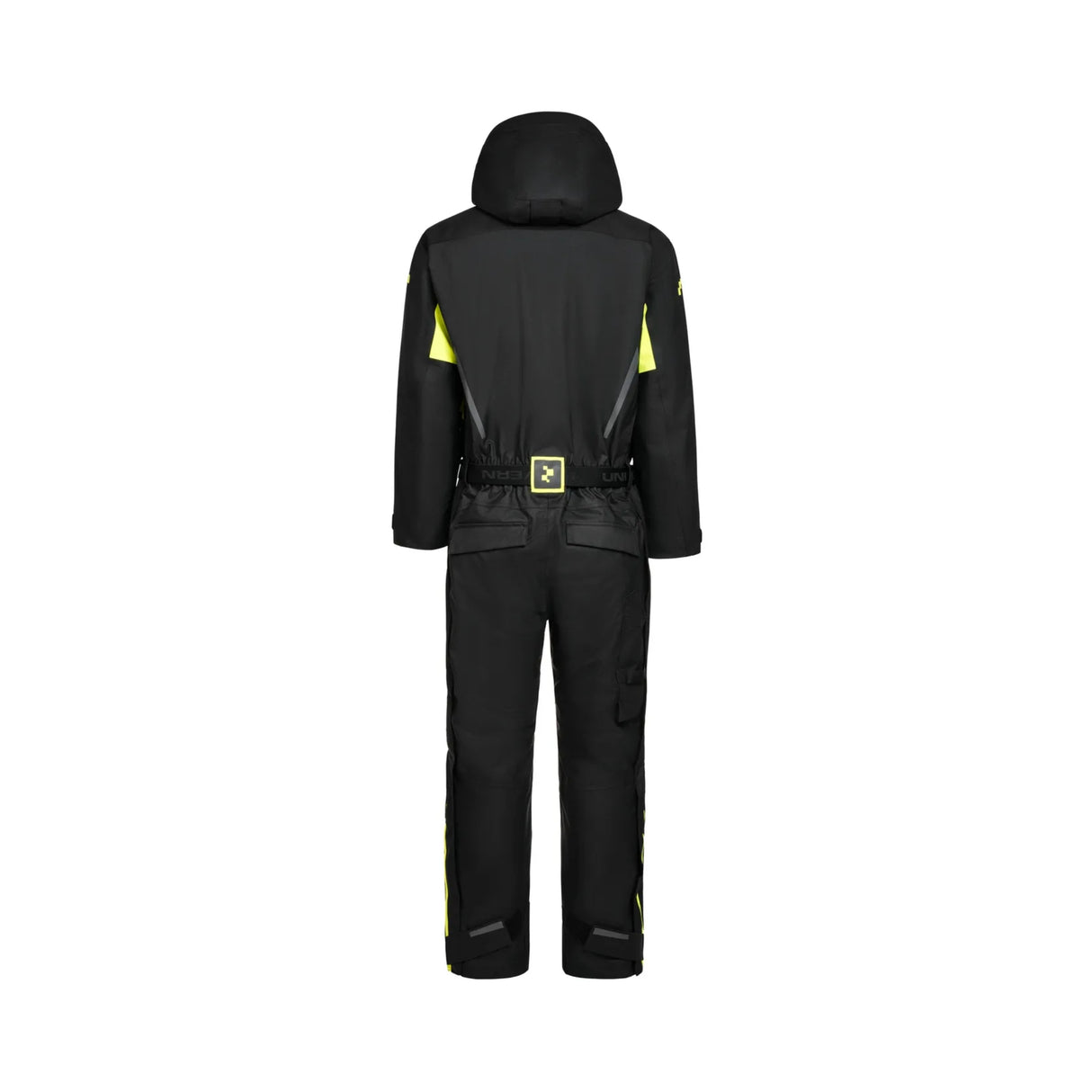 Vinterdress i Dope-dye resirkulert polyester – miljøvennlig og robust.