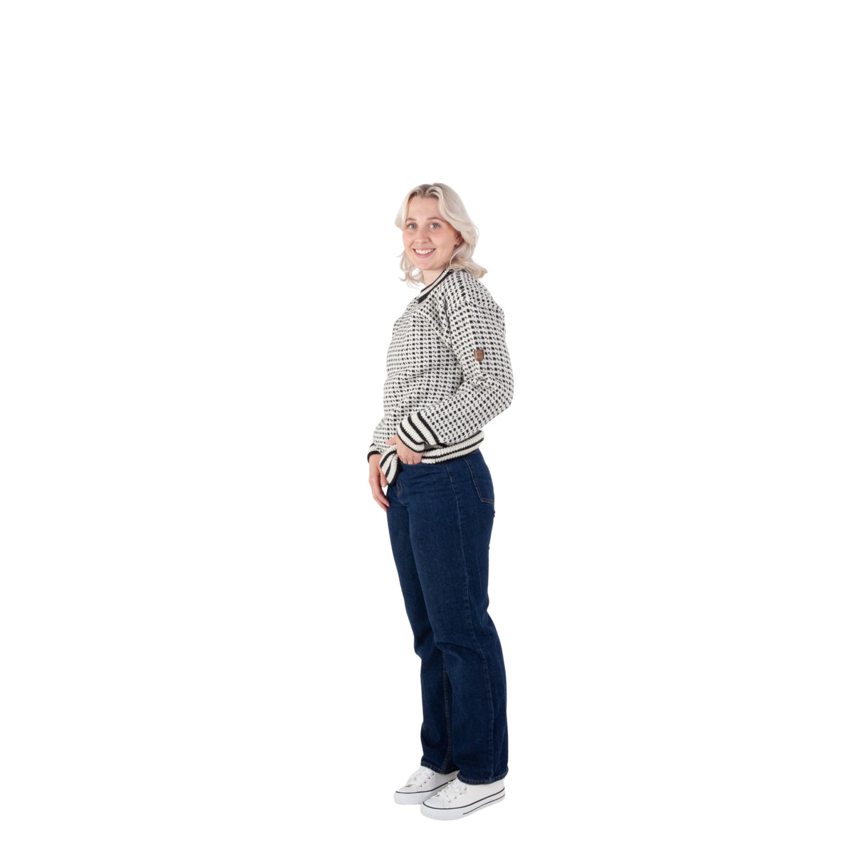Tidløs ullgenser med unisex passform og robust konstruksjon.