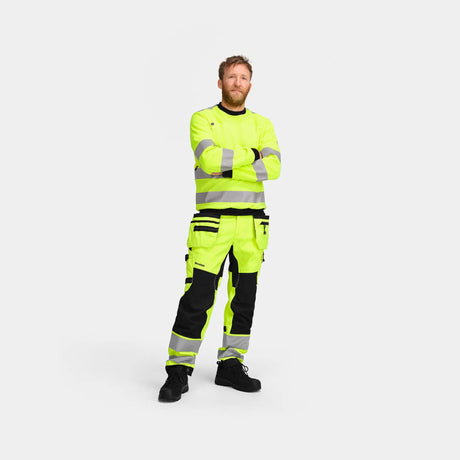 Godkjent for industrivask og sertifisert etter EN ISO 20471 klasse 3.