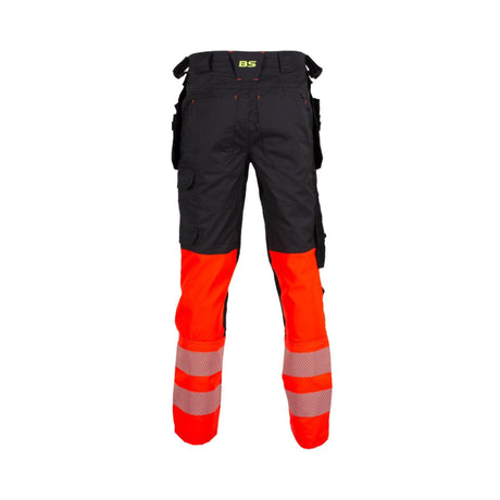 Hi-Vis håndverksbukse fra Bekken & Strøm med LOXY® refleks, stretch kneputelommer og praktiske verktøylommer.