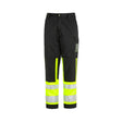Slitesterk servicebukse fra Gesto med lårlomme, knebeskyttelse og god synlighet.