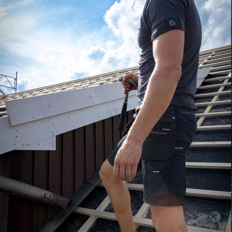 Slitesterk L.Brador t-skjorte som passer perfekt til arbeid, CrossFit og aktiv bruk.
