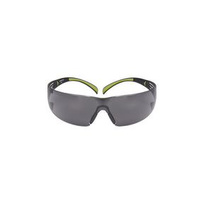 3M vernebrille med grå linse og UV-beskyttelse for komfort i arbeid