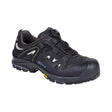 Grisport vernesko med BOA® L6 snøring, Vibram yttersåle og høy komfort for krevende arbeidsdager.